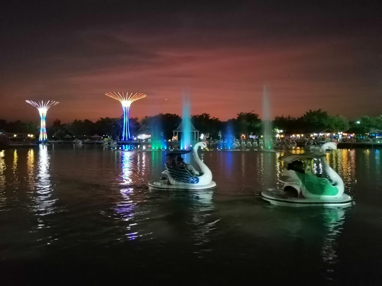 ho-thien-nga-1