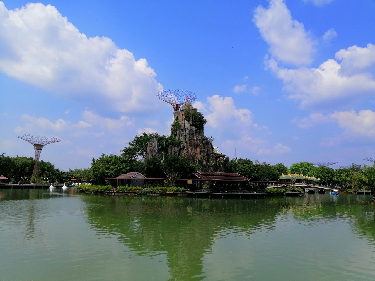 ho-thien-nga-1